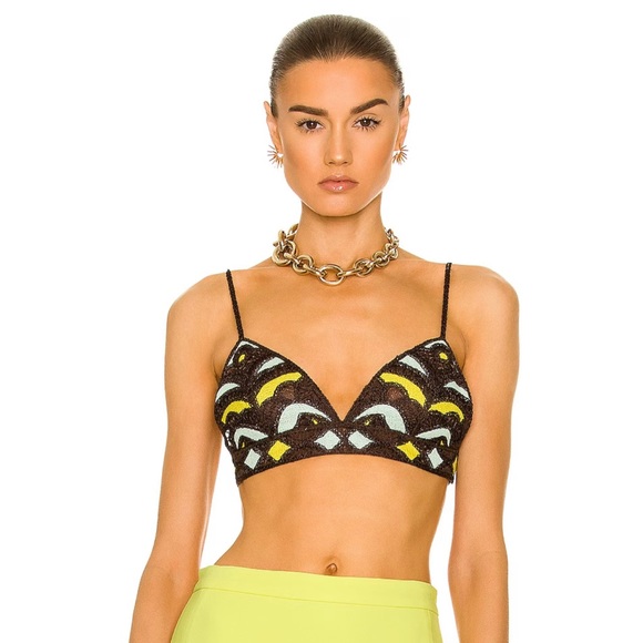 Amazing vibrant embroidery top from Emilio Pucci - Picture 3 of 6